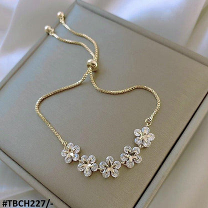 Star Flower Chain Bracelet  ( Allow to open )