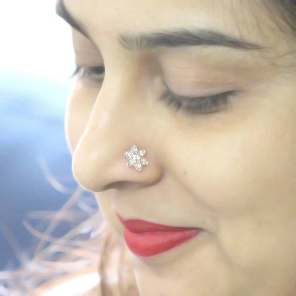Strar Zirconia Star Nose Stud